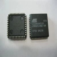 میکروکنترلرAT89C51RB2-SLSUM