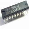 74HCT573